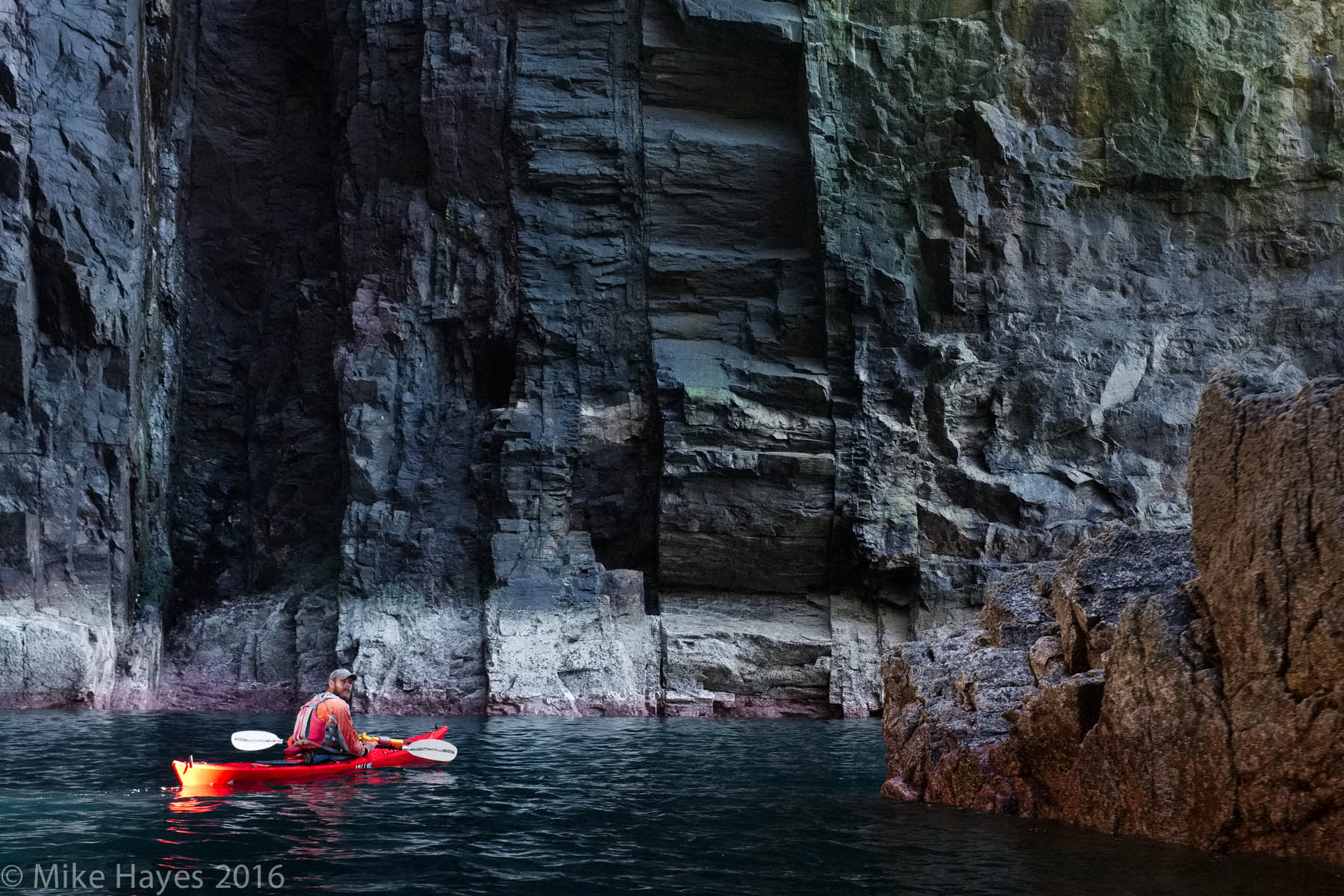 Sea Kayaking South to Mingulay, Outer Hebrides. Story & photographs.