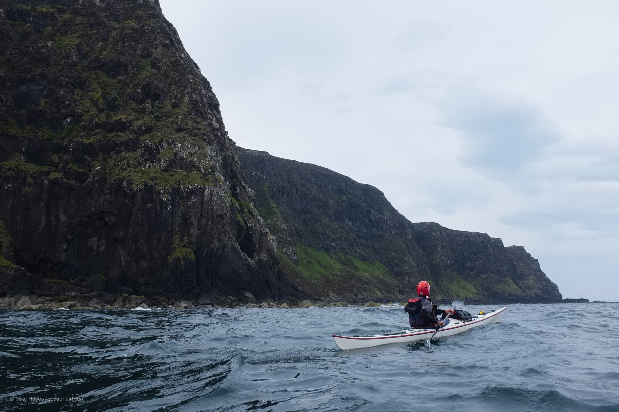 Sea kayaking around the Isle of Eigg