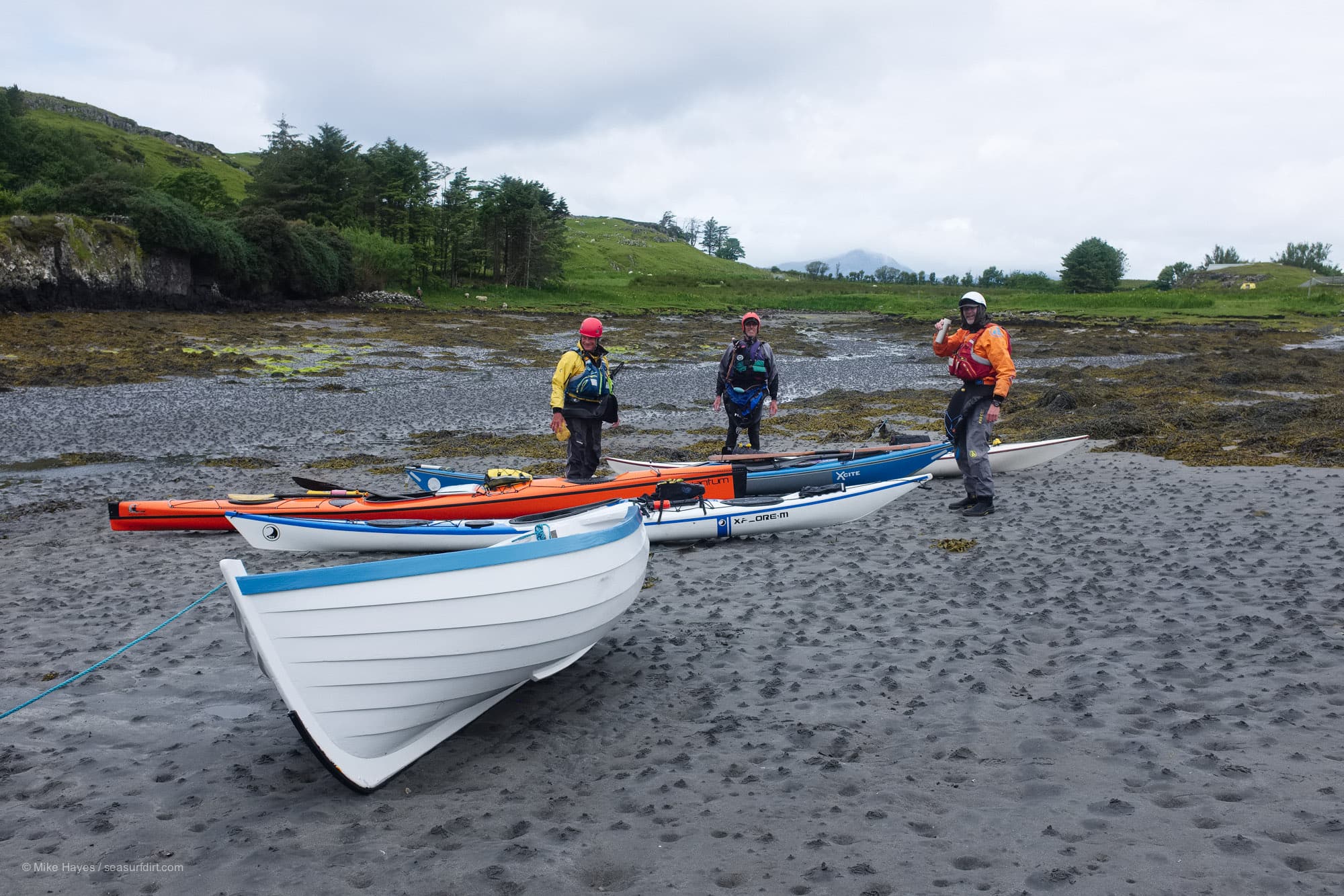 Sea kayaks at Port Mor, Isle of Muck